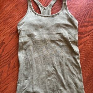 Lululemon tank top